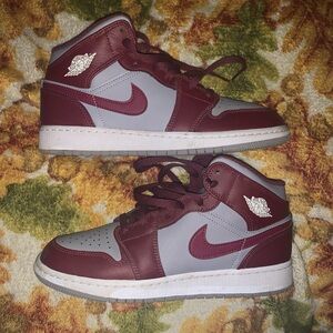 Jordan Kids Mid-Top Sneakers in Burgundy and Light Gray